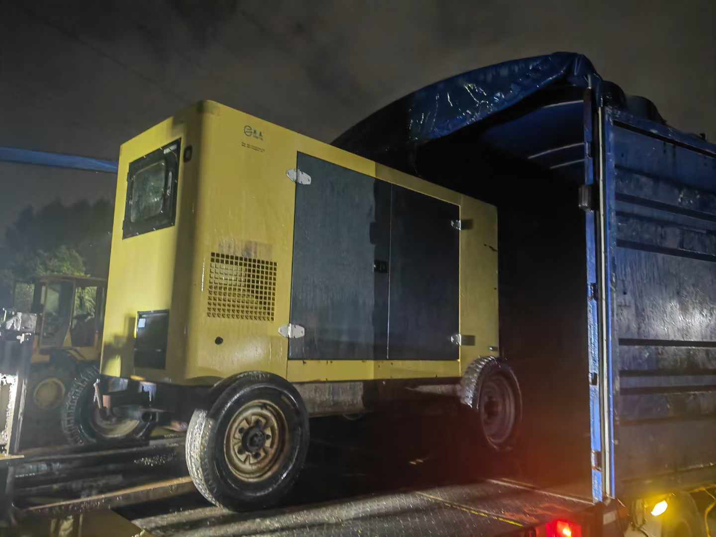 比如如何根据负载特性选择合适的柴油发电机？