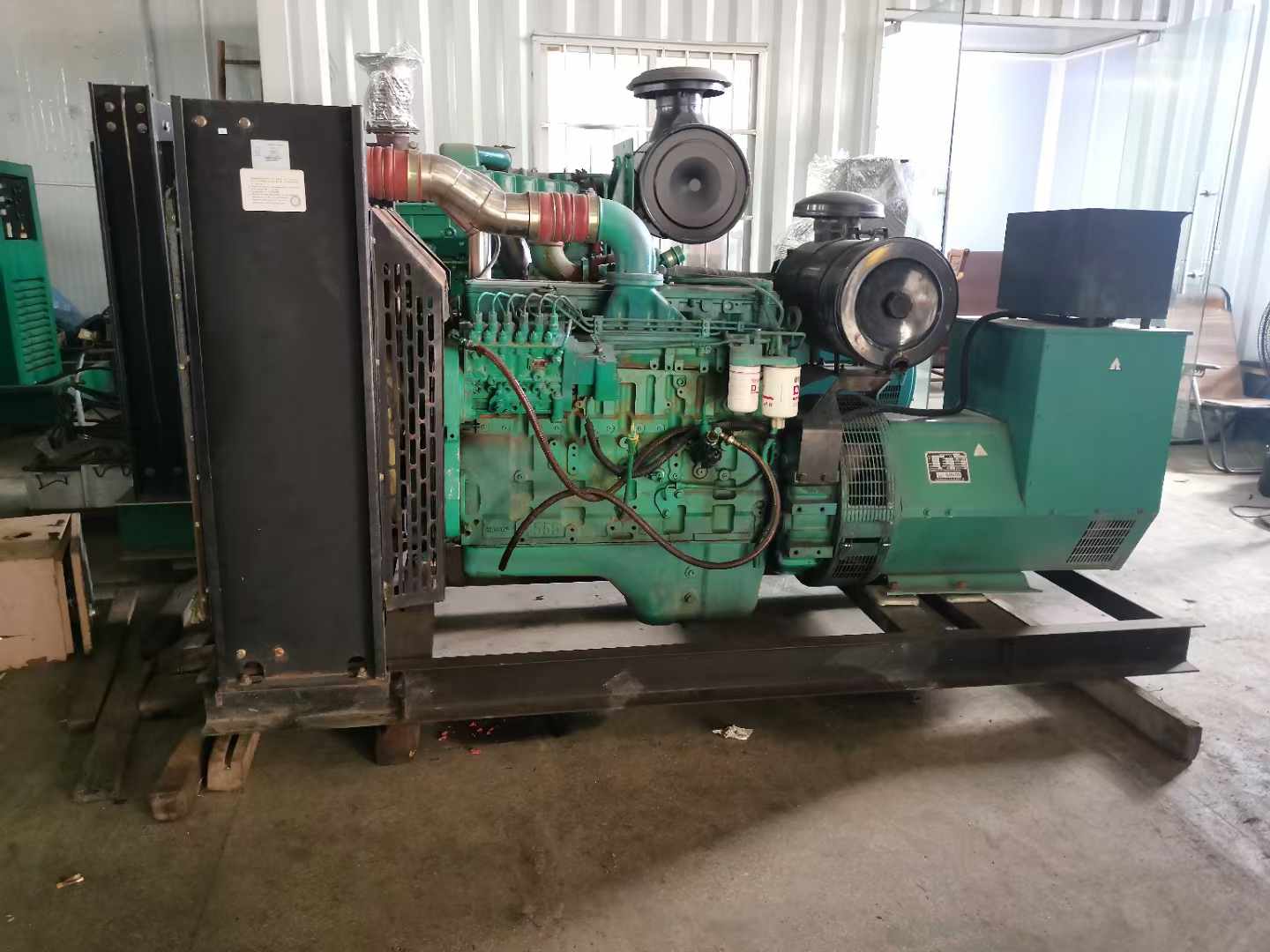 比如发电机租赁如何确定电缆的承载电流是否在安全范围内？