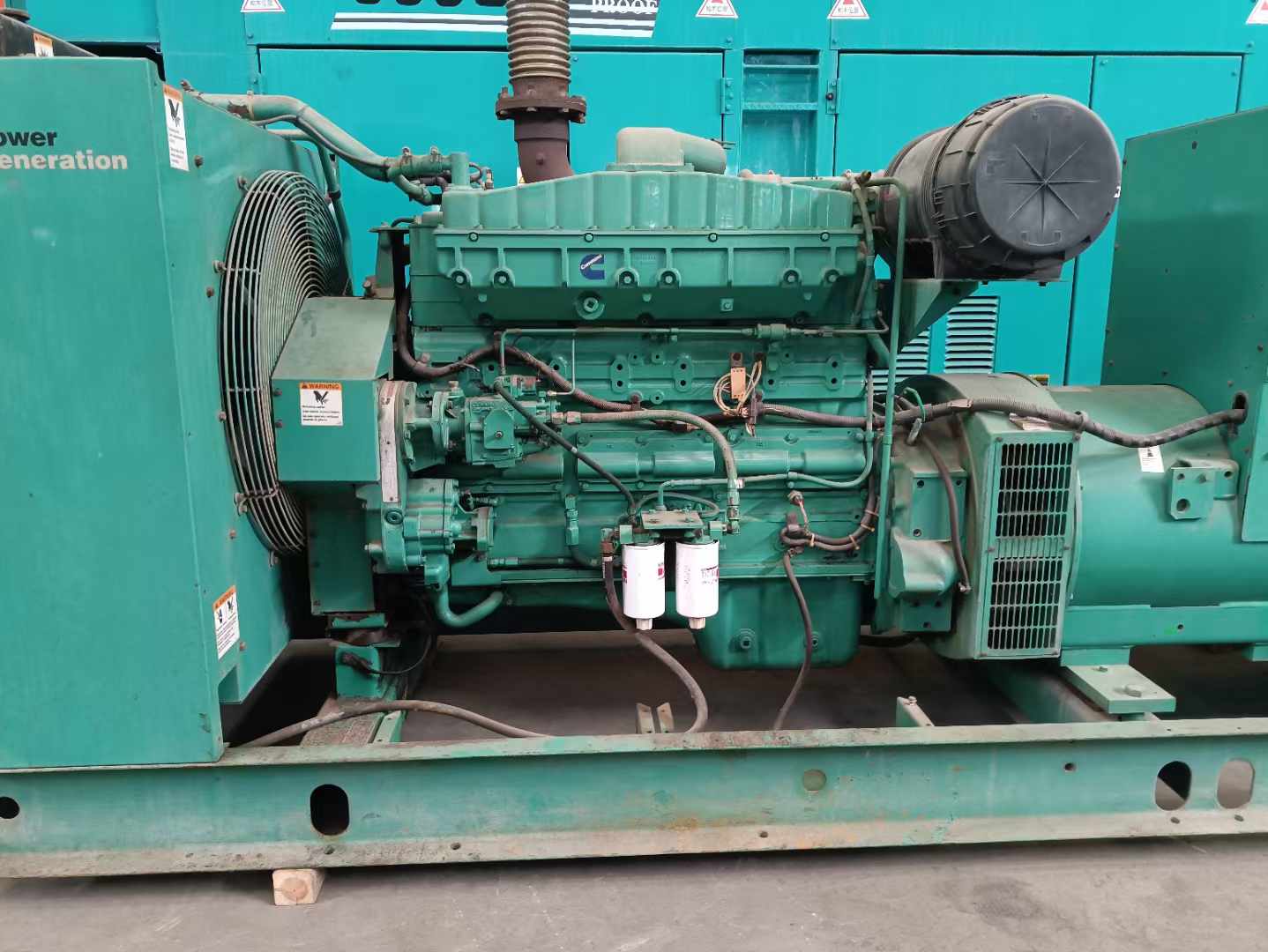 比如过载会对 600kW 柴油发电机组造成哪些损害？