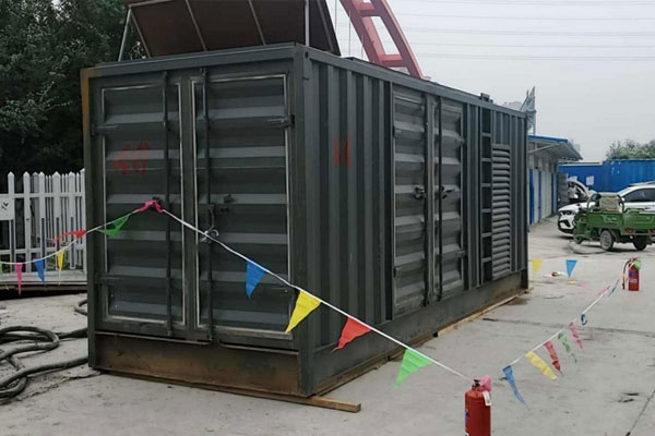 比如发电机租赁空气滤清器多久更换一次？