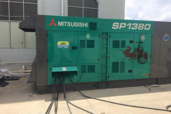 比如为什么有些柴油发电机组的输出电压可以调节？