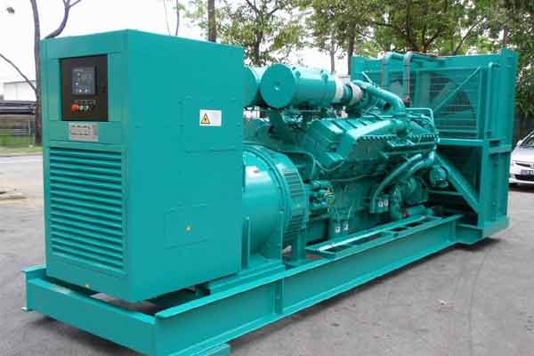 比如柴油发电机组电压不稳定怎样维修？