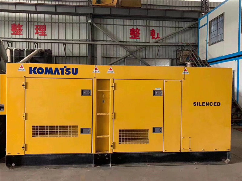 比如不同类型的储能技术在市场规模增长趋势下的发展方向有哪些？