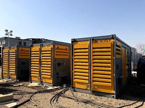 比如防冻液的气味异常可能是由哪些原因导致的？