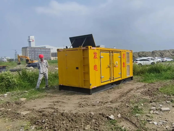 比如冬季低温环境下，发电机组启动电瓶的容量需求是否会增加？