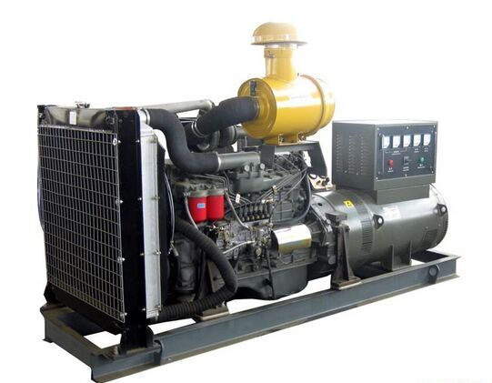 比如汽油发电机组冬季保养时，燃油系统需要注意什么？