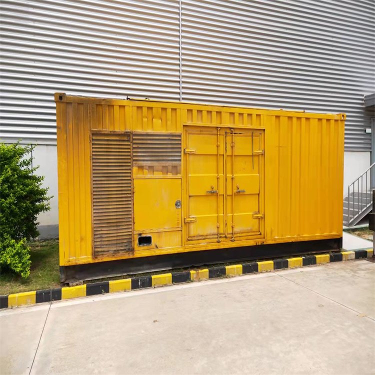 比如柴油发电机组在冬季启动前如何对燃油系统进行预热？