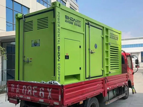 比如更换水冷式机油散热器的密封件时，如何选择合适的密封胶？